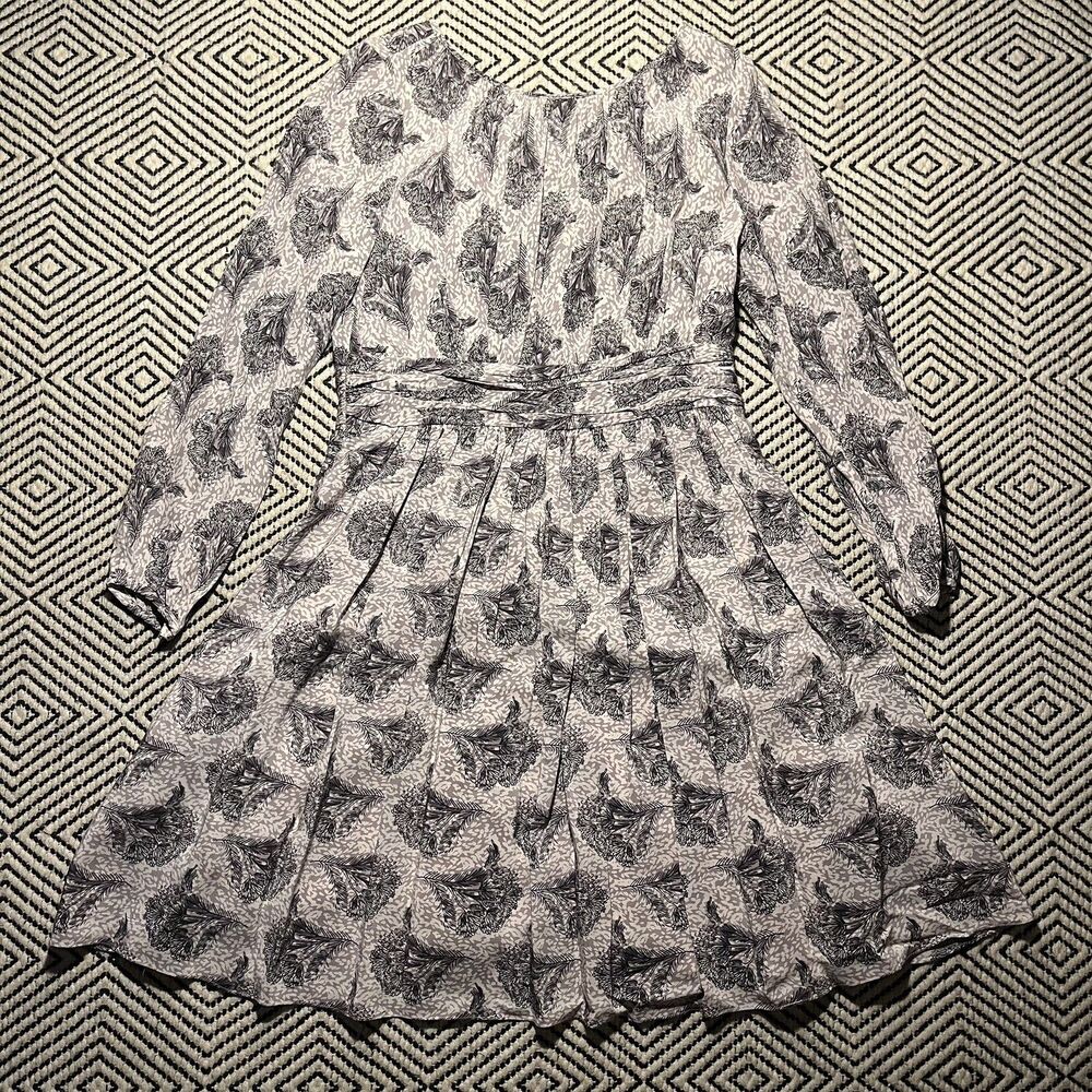 Boden Women Long Sleeve Fit Flare Floral Short Dress Lined 10R Beige Black Gray